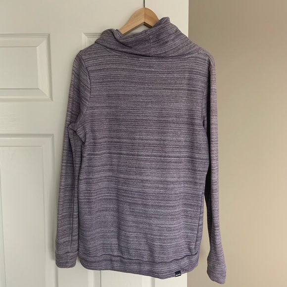 Bench Sweatshirt - Picture 2 of 9